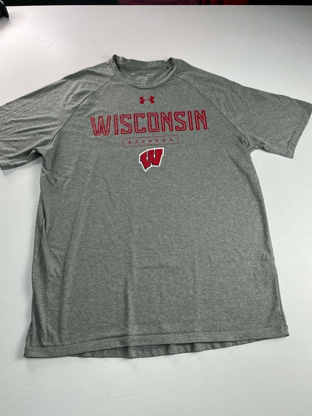 Under Armour Wisconsin Badgers The Tech Tee Gray Size Large
